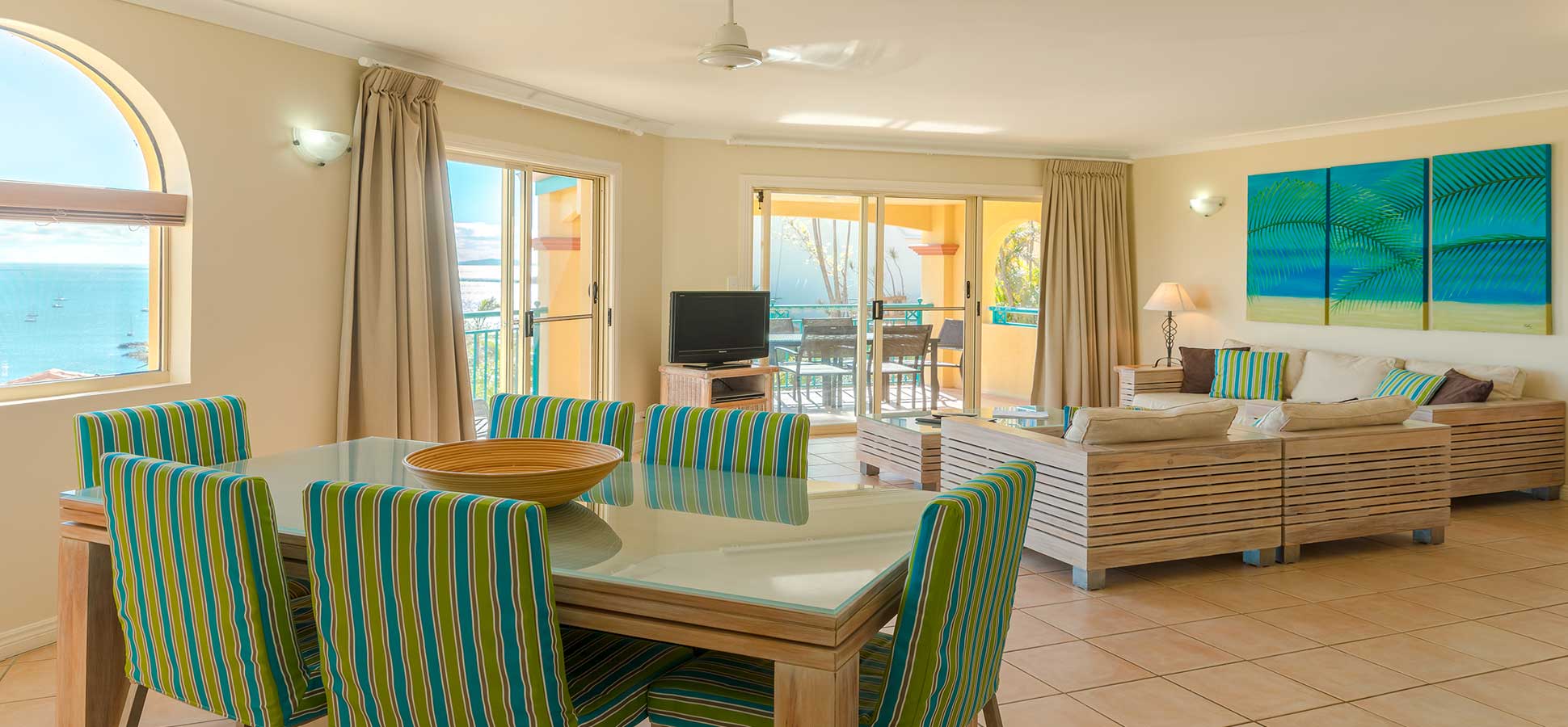 three bedroom airlie beach accommodation