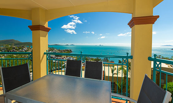 airlie beach apartments 3 bedroom