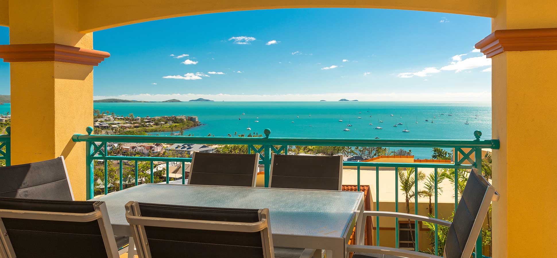 three bedroom airlie beach accommodation