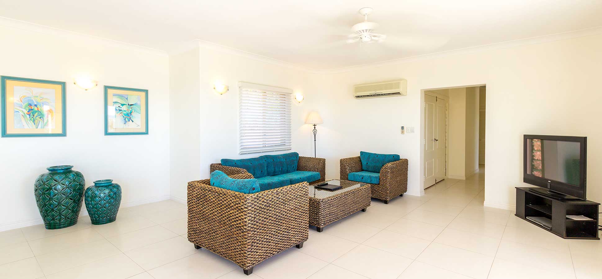 penthouse apartments airlie beach