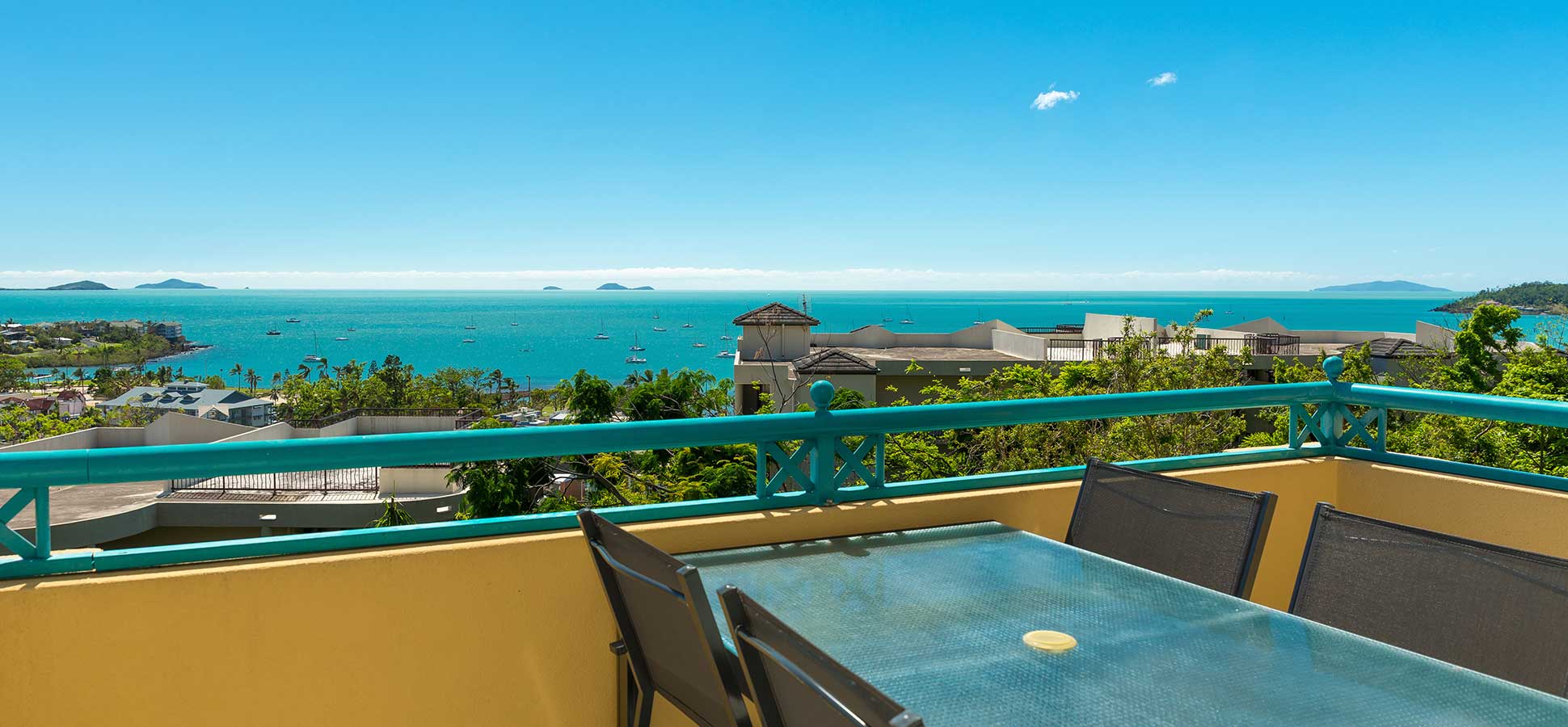 penthouse apartments airlie beach